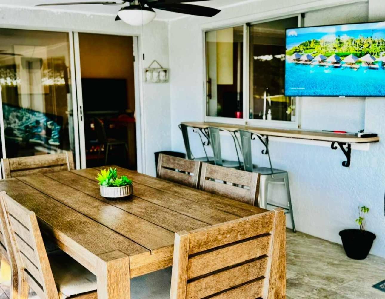 Вилла Hidden Secret Waterfront Retreat Кейп-Корал Экстерьер фото